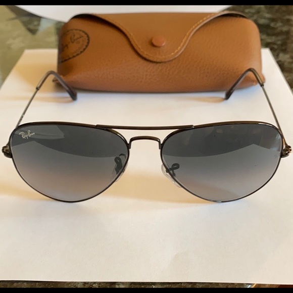 Authentic Ray Ban Aviators - Picture 2 of 5